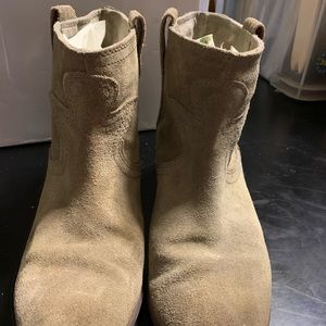 Lucky brand tan suede booties